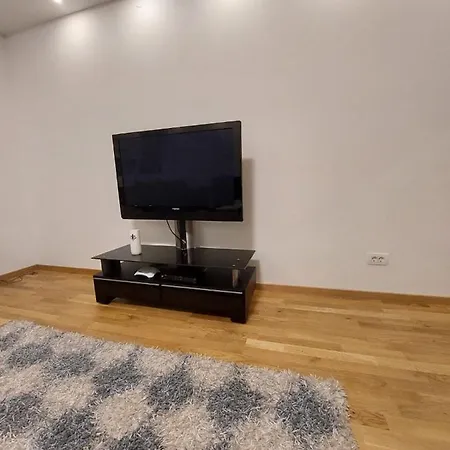 Apartment La Luna - Free Private Parking Sarajevo