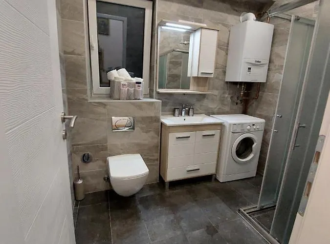 La Luna - Free Private Parking 公寓 *