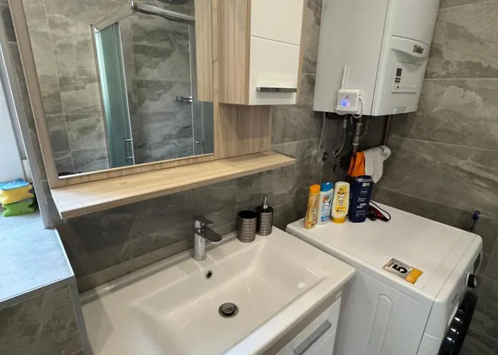 La Luna - Free Private Parking 公寓 *